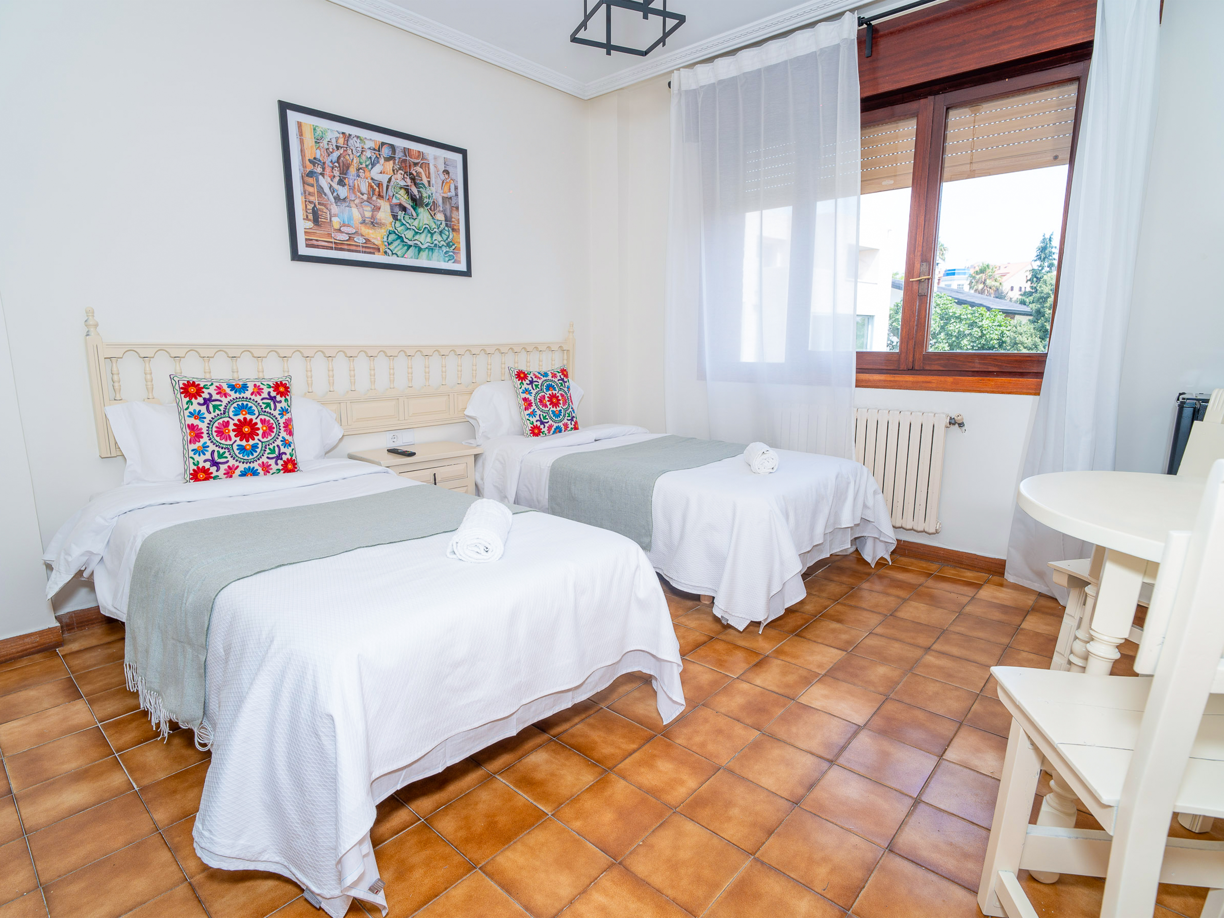 OLIVA ALOJAMIENTOS 3000